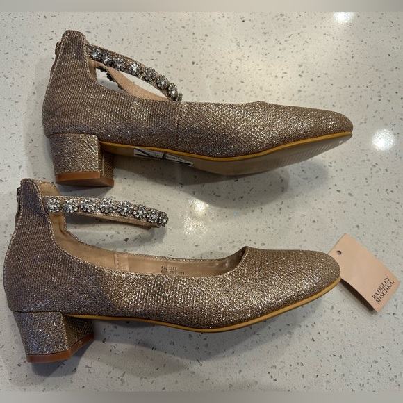 Badgley Mischka Girls' Glitter Mesh Block Heel - Picture 3 of 7